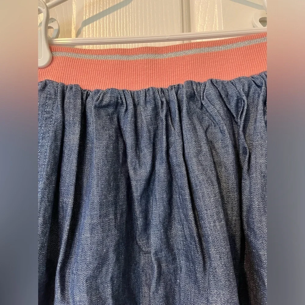 Gymboree size L (10-12) denim skirt with elastic band, NWT